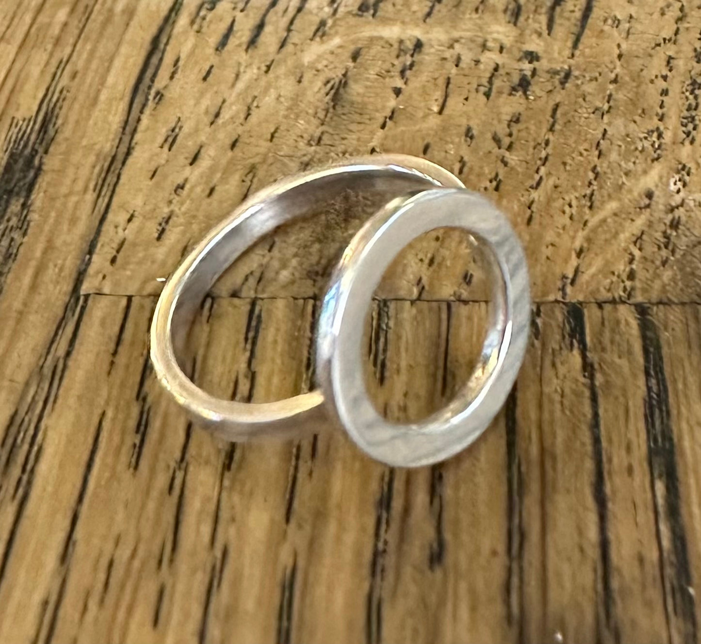 My elegant silver O ring