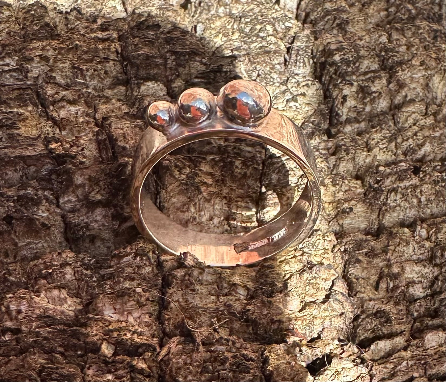 Stylish solid silver blob ring
