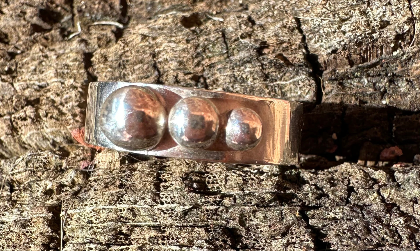 Stylish solid silver blob ring