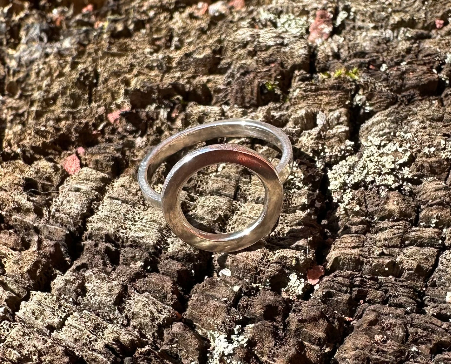 My elegant silver O ring