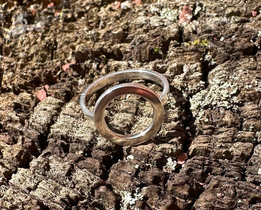 My elegant silver O ring